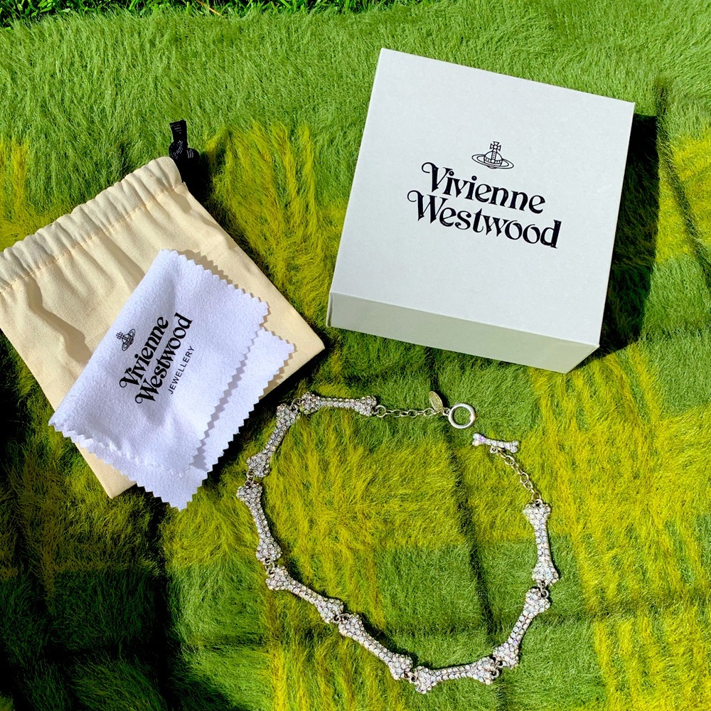 Vivienne Westwood bone choker